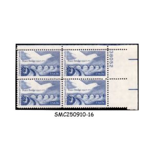 Stamps from UNITED STATES USA - 1977 PEACE BRIDGE - BLOCK OF 4 - MINT NH